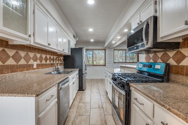 203 Timothy Trail, Duncanville, TX 75137