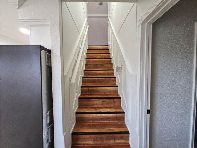 203 Timothy Trail, Duncanville, TX 75137