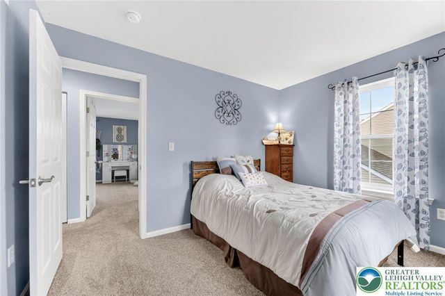 9580 Sleepy Hollow Lane, Upper Macungie Twp, PA 18031