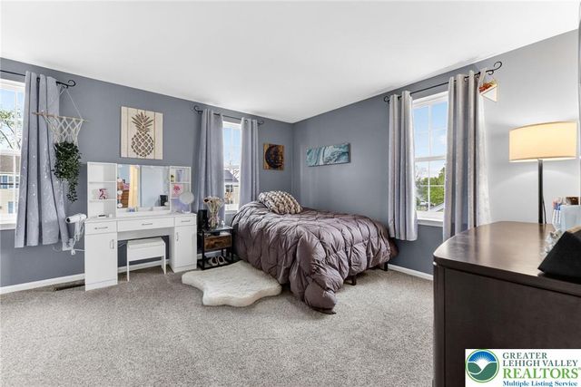 9580 Sleepy Hollow Lane, Upper Macungie Twp, PA 18031