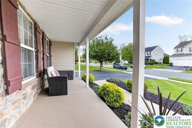 9580 Sleepy Hollow Lane, Upper Macungie Twp, PA 18031