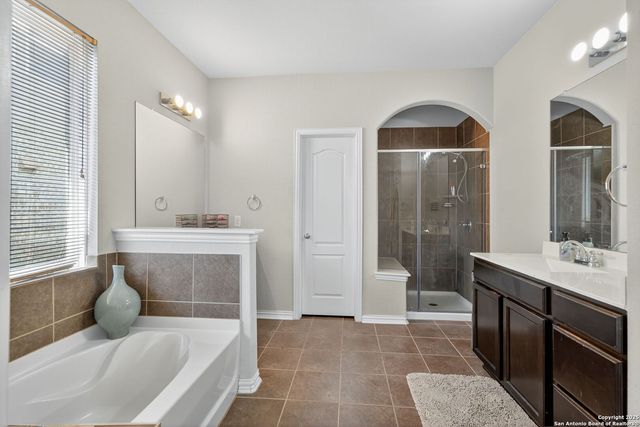 8818 Falcon Park, Converse, TX 78109