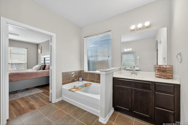 8818 Falcon Park, Converse, TX 78109