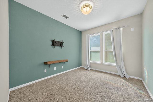 8818 Falcon Park, Converse, TX 78109