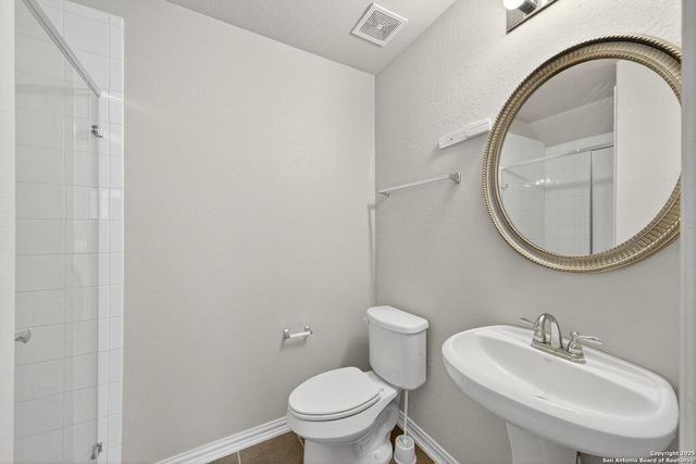 8818 Falcon Park, Converse, TX 78109