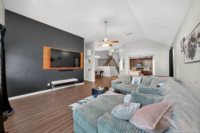 8818 Falcon Park, Converse, TX 78109