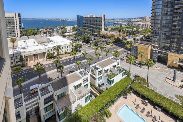 1205 Pacific Highway 1203, San Diego, CA 92101