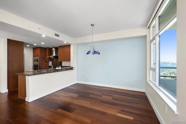 1205 Pacific Highway 1203, San Diego, CA 92101