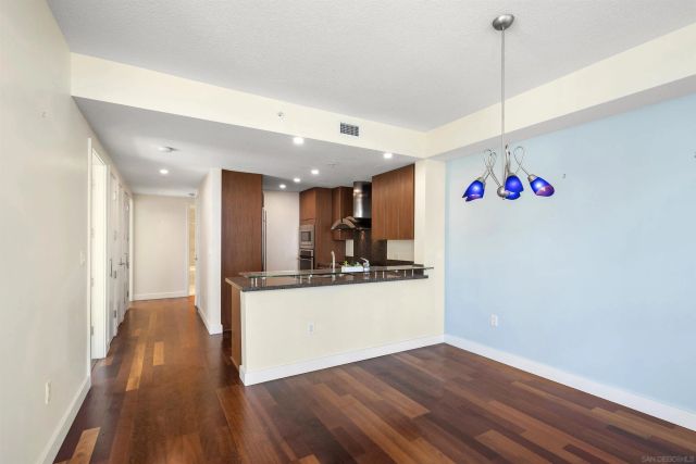 1205 Pacific Highway 1203, San Diego, CA 92101