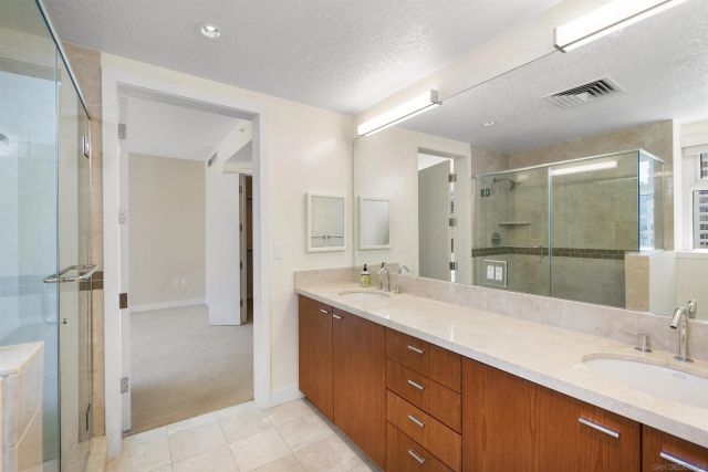 1205 Pacific Highway 1203, San Diego, CA 92101