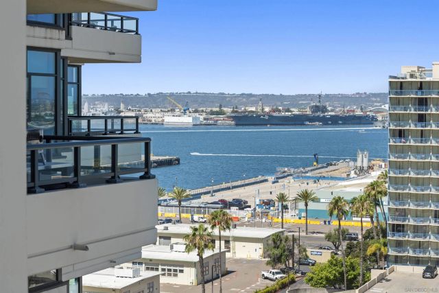 1205 Pacific Highway 1203, San Diego, CA 92101