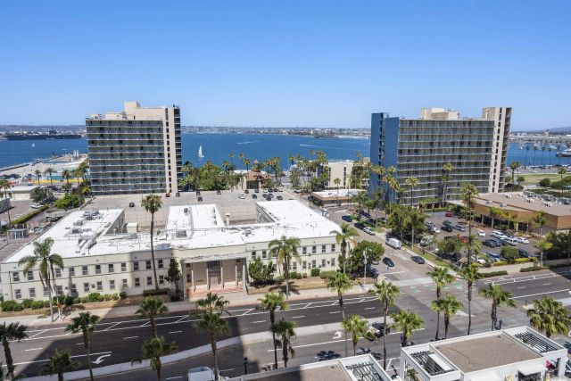 1205 Pacific Highway 1203, San Diego, CA 92101