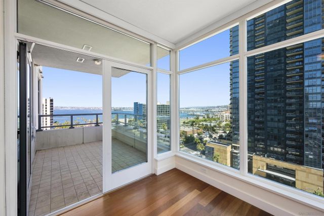 1205 Pacific Highway 1203, San Diego, CA 92101