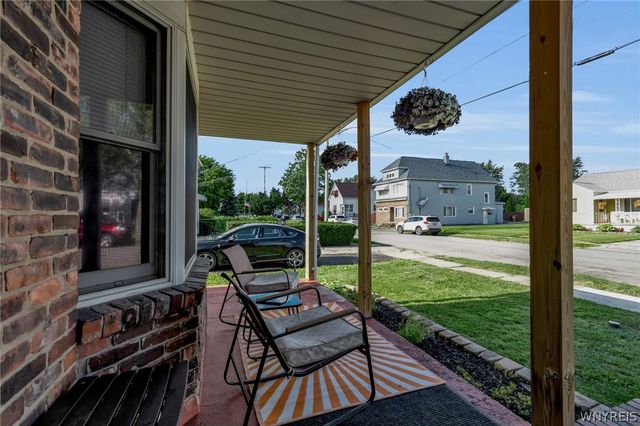 250 Curtiss Street, Cheektowaga, NY 14212