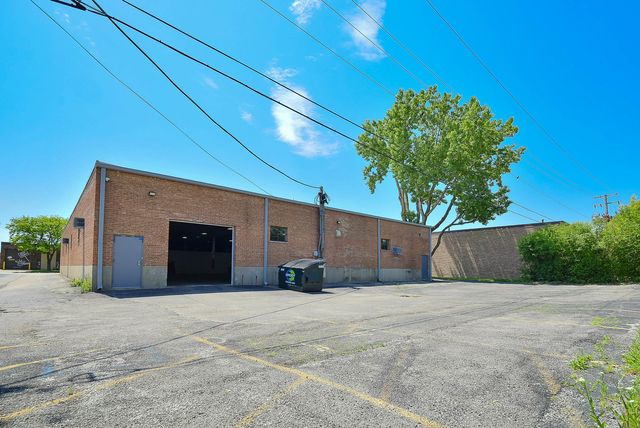 1340 Louis Avenue, Elk Grove Village, IL 60007