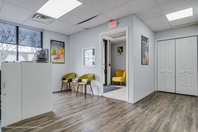 1340 Louis Avenue, Elk Grove Village, IL 60007
