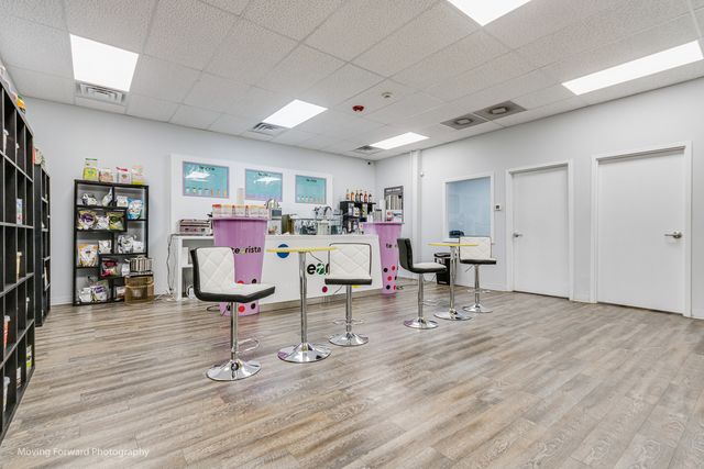 1340 Louis Avenue, Elk Grove Village, IL 60007