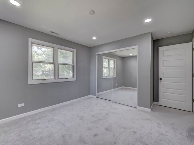 23126 W Oak Street, Plainfield, IL 60544