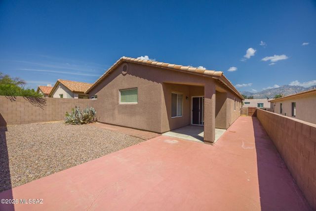12253 N Brightridge Drive, Oro Valley, AZ 85755
