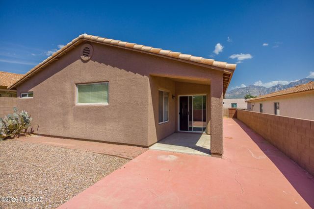 12253 N Brightridge Drive, Oro Valley, AZ 85755