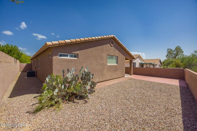 12253 N Brightridge Drive, Oro Valley, AZ 85755