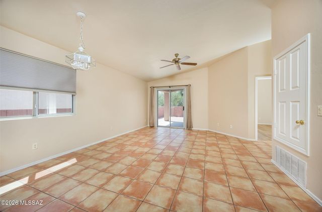 12253 N Brightridge Drive, Oro Valley, AZ 85755