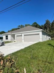 4958 NW FLINTSTONE Avenue, Port St. Lucie, FL 34983