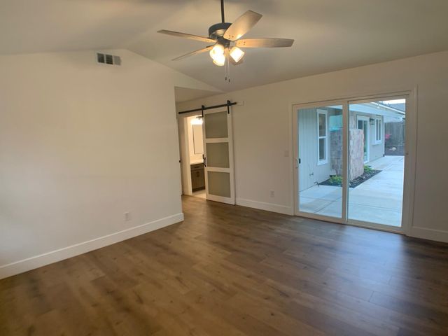 129 Cerrito Dr, Folsom, CA 95630