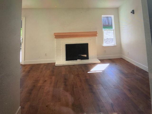 129 Cerrito Dr, Folsom, CA 95630