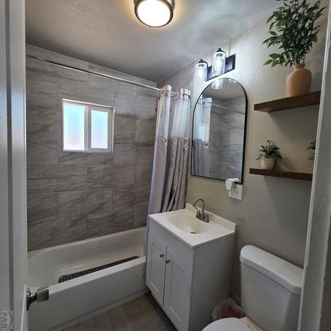 2704 Denver Blvd, Pueblo, CO 81003