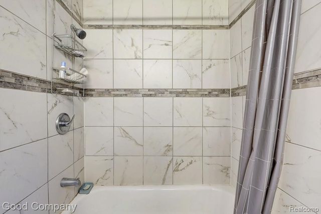 18669 Coyle Street, Detroit, MI 48235