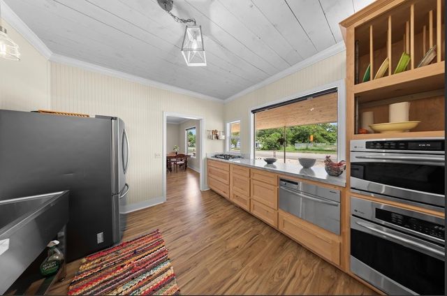 1003 W 5th Street, Clifton, TX 76634