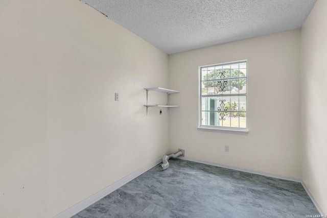 5535 Cool Valley St, San Antonio, TX 78242