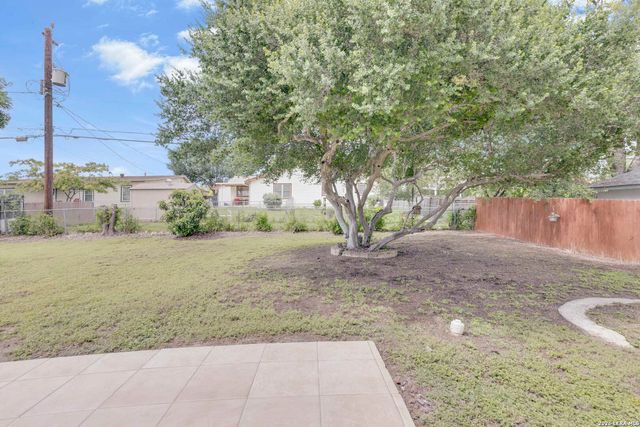 5535 Cool Valley St, San Antonio, TX 78242