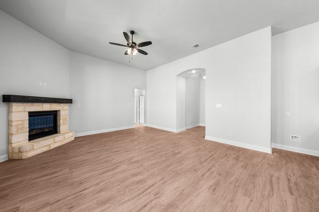 8355 Forest Glade, Greenville, TX 75402