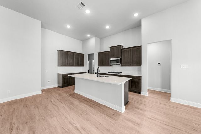 8355 Forest Glade, Greenville, TX 75402