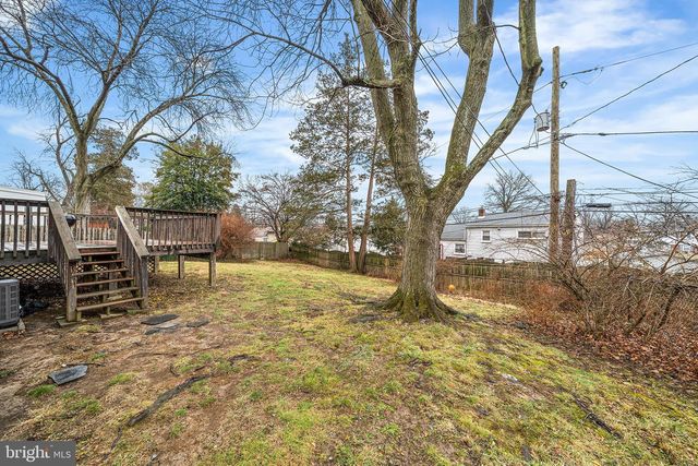 1108 PROVIDENCE RD, Secane, PA 19018