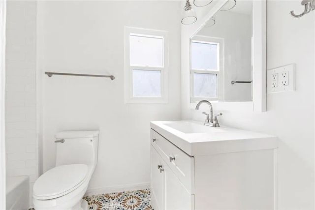 168 E Highland, Redlands, CA 92373