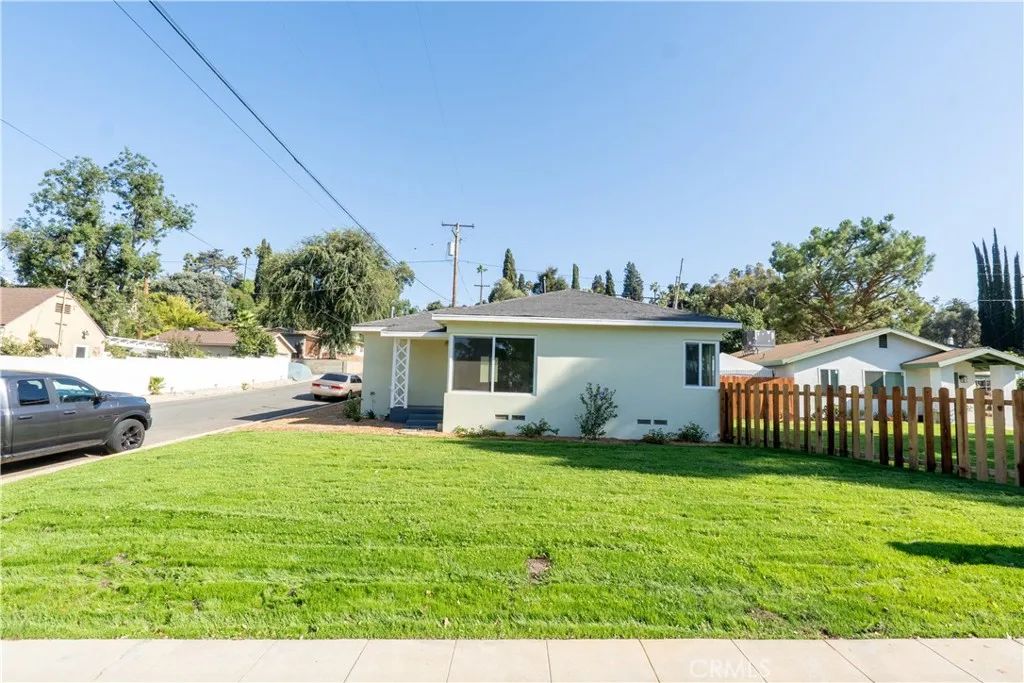 168 E Highland, Redlands, CA 92373