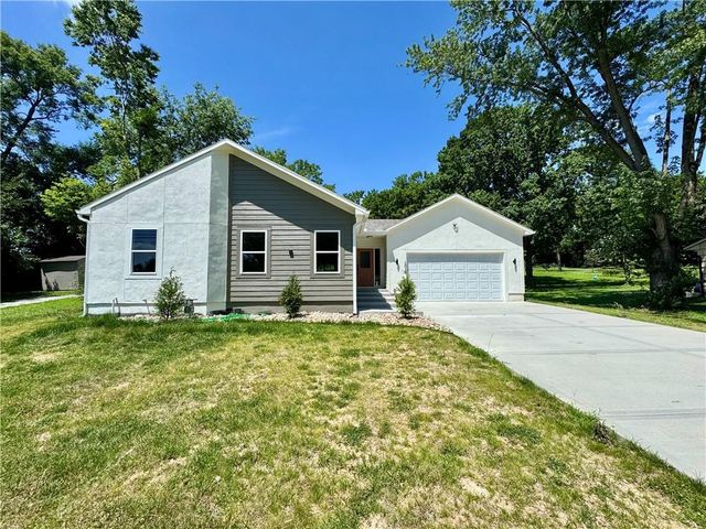 3012 N 63rd Street, Kansas City, KS 66104