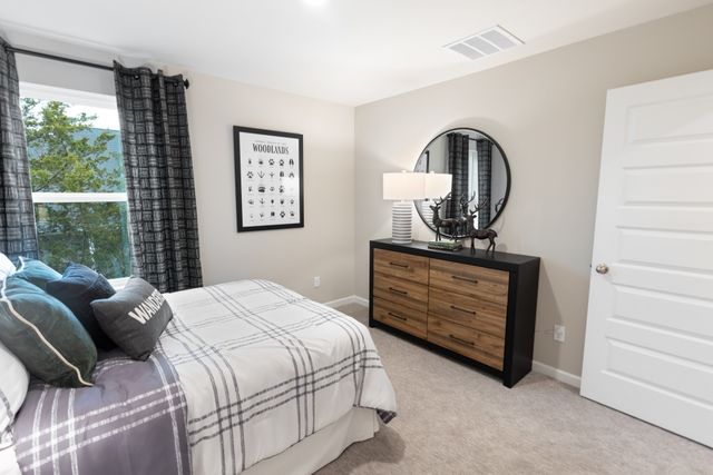 2437 Kemp Drive, Hermitage, TN 37076