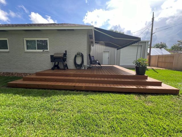 103 W Barrow Street, Dayton, TX 77535