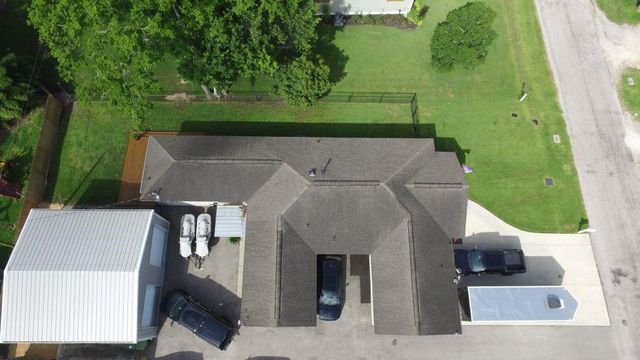 103 W Barrow Street, Dayton, TX 77535