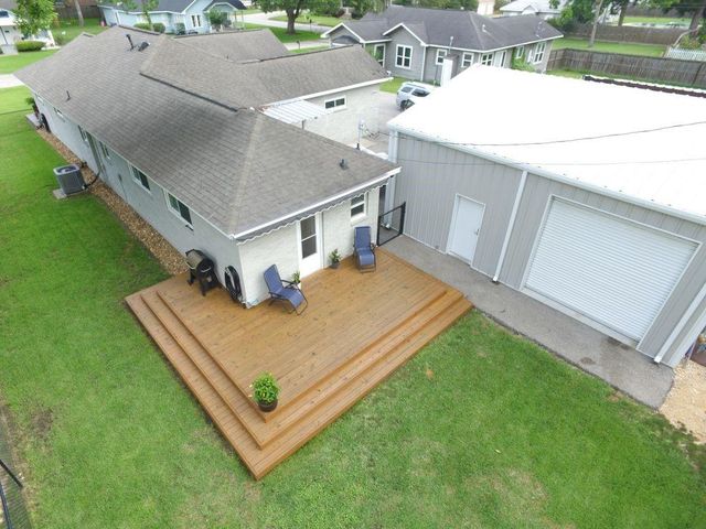 103 W Barrow Street, Dayton, TX 77535