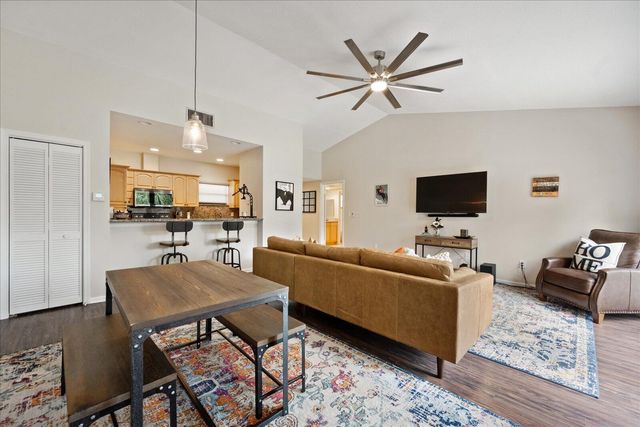 11863 Wimbledon Circle 538, Wellington, FL 33414