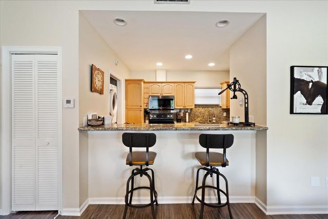 11863 Wimbledon Circle 538, Wellington, FL 33414