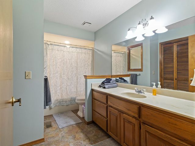 22 Tavistock Drive, Bella Vista, AR 72714