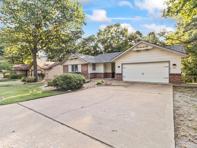 22 Tavistock Drive, Bella Vista, AR 72714