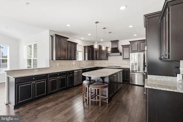 11163 SAINT CHRISTOPHER DR, White Plains, MD 20695