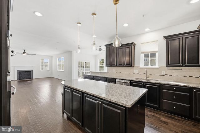 11163 SAINT CHRISTOPHER DR, White Plains, MD 20695